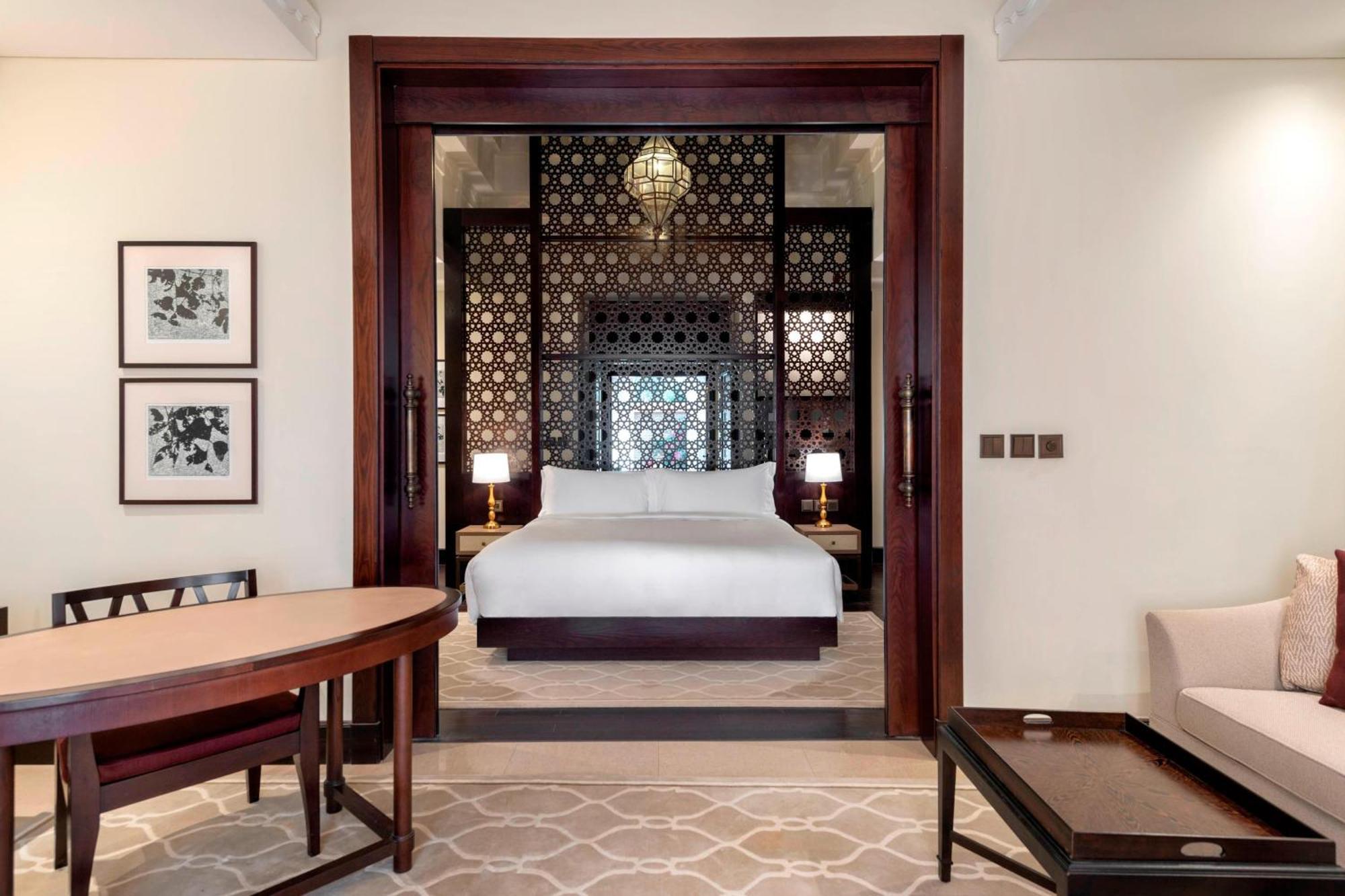 فندق ريتز كارلتون رأس الخيمة,صحراء الوادي المظهر الخارجي الصورة A suite at the hotel